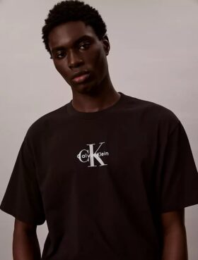 Camiseta holgada Monólogo