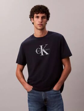 Camiseta Monólogo