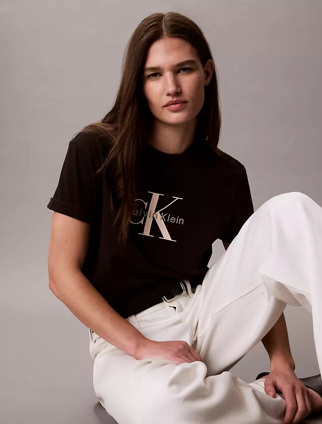 Camiseta Monologo con lavado ácido Camiseta Monologo con lavado ácido