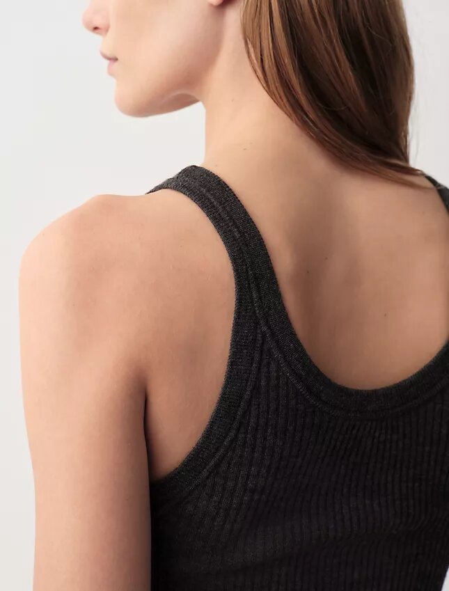 Camiseta sin mangas con canalé Ella Camiseta sin mangas con canalé Ella