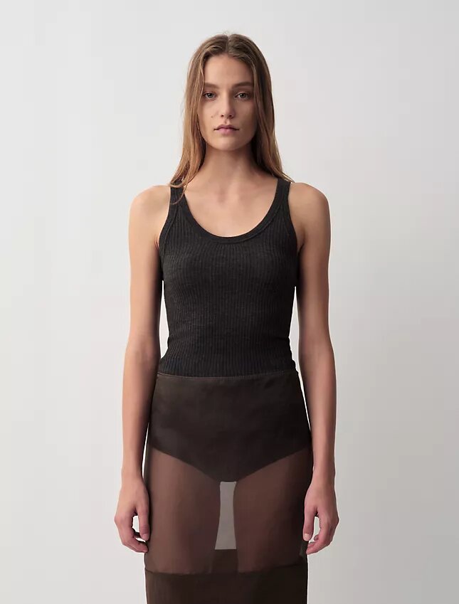 Camiseta sin mangas con canalé Ella Camiseta sin mangas con canalé Ella