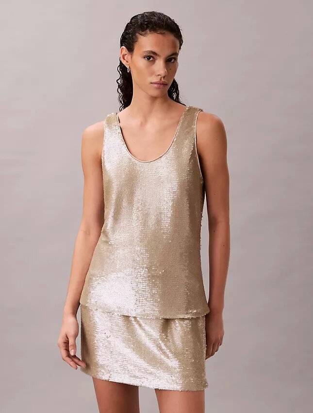 Camiseta sin mangas con cuello redondo y lentejuelas Camiseta sin mangas con cuello redondo y lentejuelas