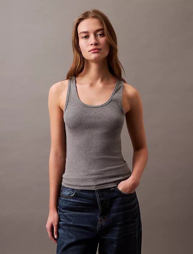 Camiseta sin mangas de algodón con ribete contorneado Camiseta sin mangas de algodón con ribete contorneado