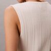 Camiseta sin mangas de algodón liso con botones y canalé Camiseta sin mangas de algodón liso con botones y canalé