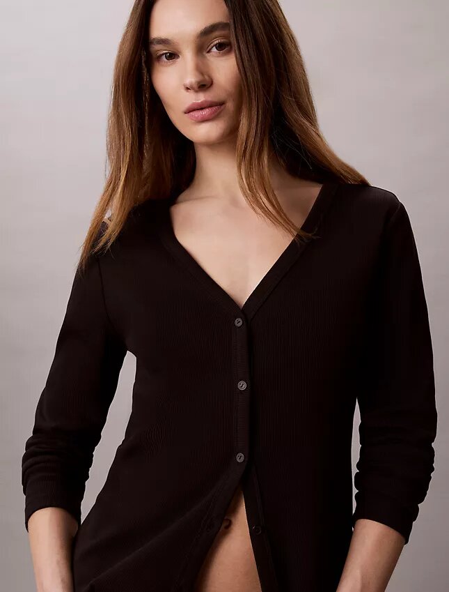 Cardigan entallado de punto elástico fino Monologo Cardigan entallado de punto elástico fino Monologo