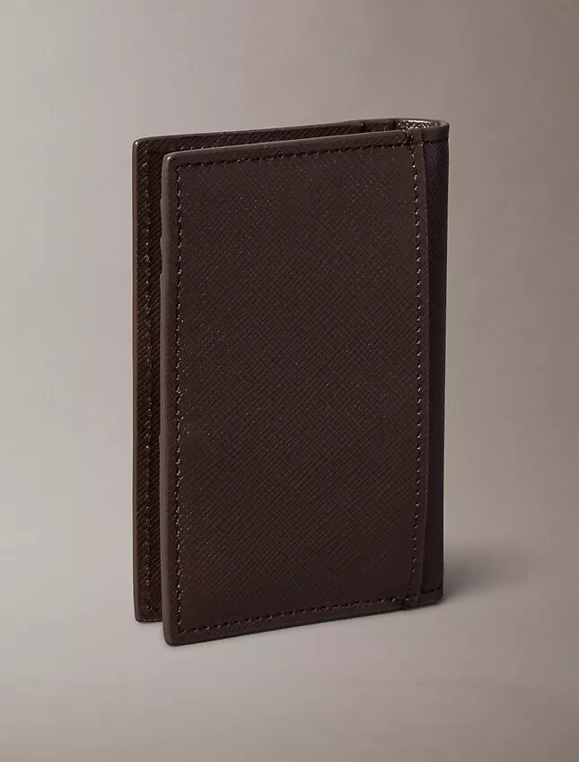 Cartera compacta de doble pliegue Saffiano refinada Cartera compacta de doble pliegue Saffiano refinada