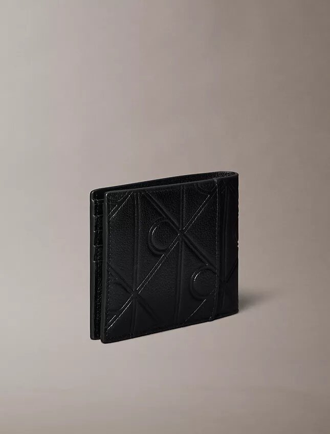 Cartera doble con logotipo en relieve Cartera doble con logotipo en relieve