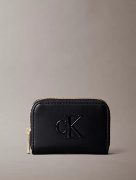 Cartera mediana con cremallera y Monogram en negrita Cartera mediana con cremallera y Monogram en negrita