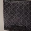 Cartera plegable con el logotipo del emblema en toda la superficie y bolsillo para monedas Cartera plegable con el logotipo del emblema en toda la superficie y bolsillo para monedas