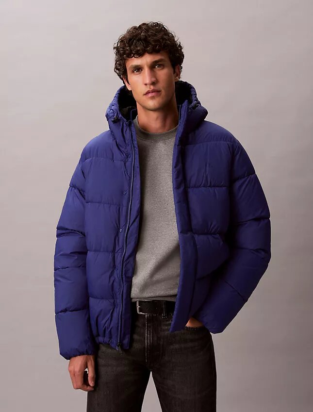 Chaqueta acolchada con capucha Chaqueta acolchada con capucha