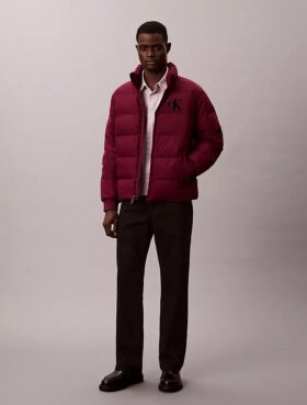 Chaqueta acolchada con monograma de chenilla Chaqueta acolchada con monograma de chenilla