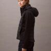 Chaqueta acolchada de materiales mixtos Chaqueta acolchada de materiales mixtos