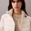 Chaqueta acolchada de materiales mixtos Chaqueta acolchada de materiales mixtos