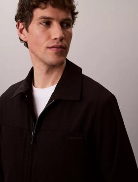 Chaqueta blusón de seersucker