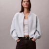 Chaqueta bomber corta y holgada Chaqueta bomber corta y holgada