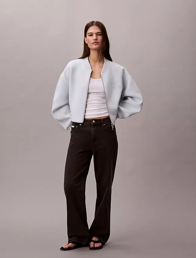Chaqueta bomber corta y holgada Chaqueta bomber corta y holgada