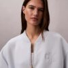 Chaqueta bomber corta y holgada Chaqueta bomber corta y holgada