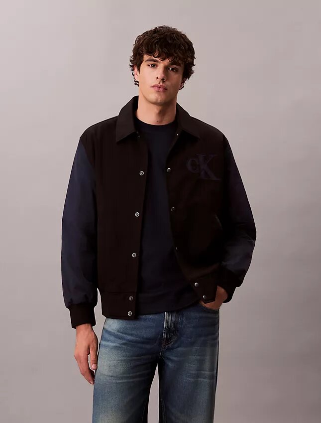 Chaqueta bomber de algodón y nailon estilo universitario Chaqueta bomber de algodón y nailon estilo universitario