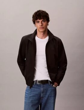 Chaqueta cortavientos mate