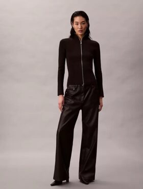 Chaqueta de nylon acanalado con cremallera