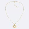 Collar con colgante redondo escultural Collar con colgante redondo escultural