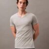 Cotton Classics, paquete de 3 camisetas de cuello en V de corte clásico Cotton Classics, paquete de 3 camisetas de cuello en V de corte clásico