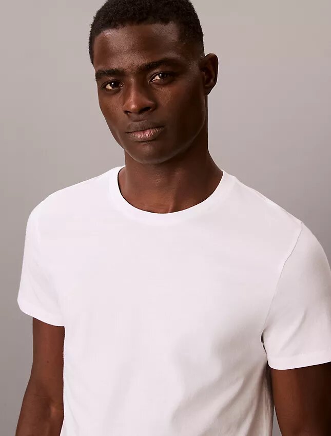 Cotton Classics, paquete de 3 camisetas de cuello redondo de corte clásico Cotton Classics, paquete de 3 camisetas de cuello redondo de corte clásico