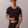 Cotton Classics, paquete de 5 camisetas de cuello en V de corte clásico Cotton Classics, paquete de 5 camisetas de cuello en V de corte clásico