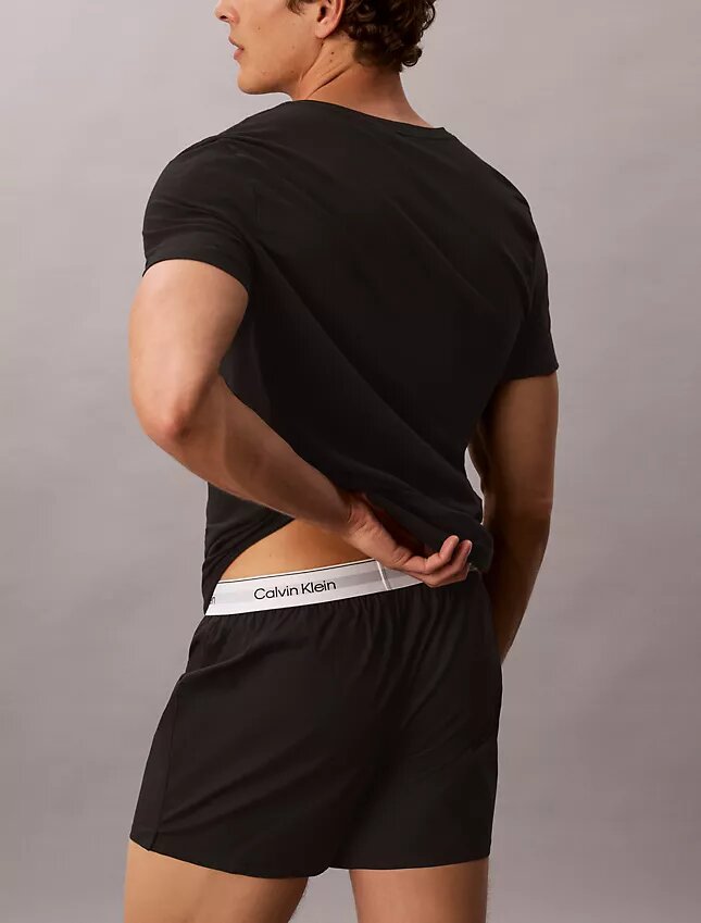 Cotton Classics, paquete de 5 camisetas de cuello en V de corte clásico Cotton Classics, paquete de 5 camisetas de cuello en V de corte clásico