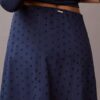 Falda midi con bordado Falda midi con bordado