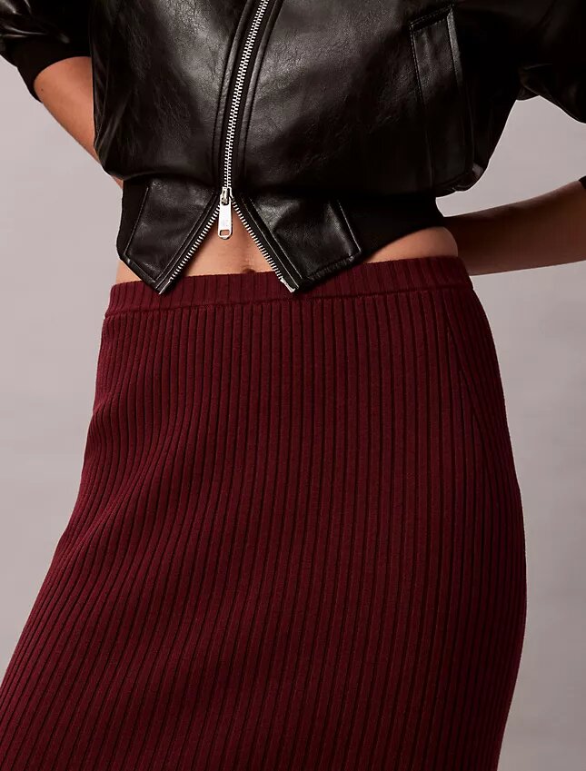 Falda midi de algodón liso acanalado Falda midi de algodón liso acanalado