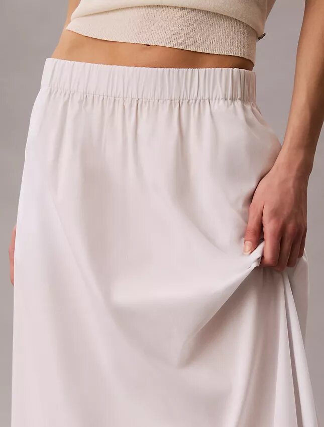 Falda midi de popelín de algodón Falda midi de popelín de algodón