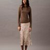 Falda midi estampada de satén arrugado