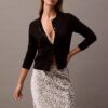 Falda midi estampada de satén arrugado Falda midi estampada de satén arrugado