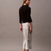 Falda midi estampada de satén arrugado Falda midi estampada de satén arrugado