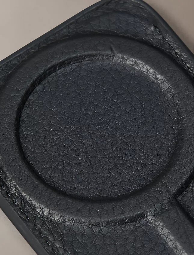 Funda magnética para teléfono con logotipo en lámina Funda magnética para teléfono con logotipo en lámina