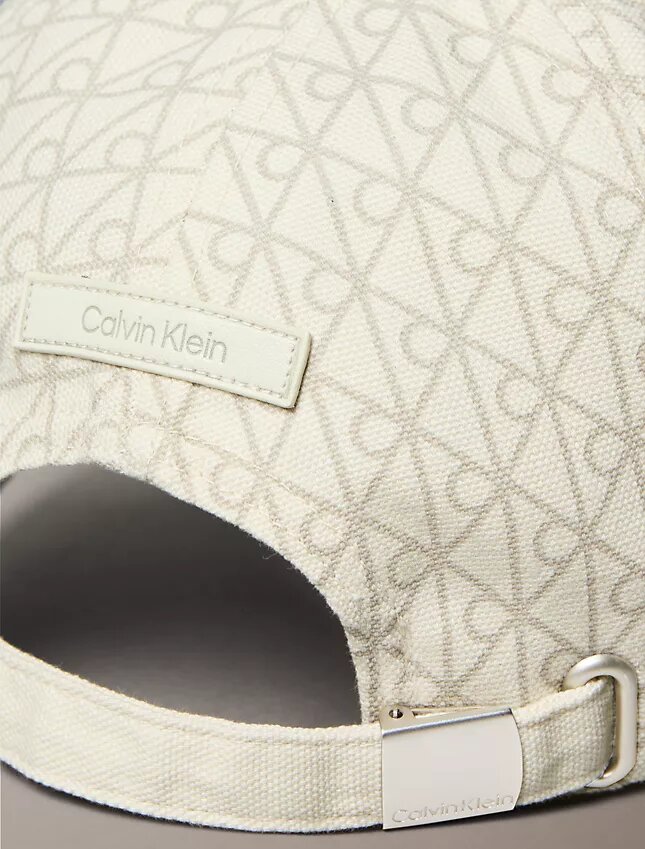 Gorra de béisbol con logotipo estampado Gorra de béisbol con logotipo estampado