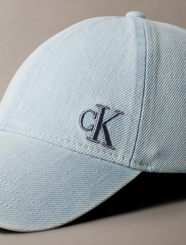 Gorra de béisbol de Denim lavada con logotipo bordado Gorra de béisbol de Denim lavada con logotipo bordado