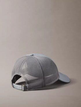 Gorra de béisbol tipo trucker con logotipo estándar