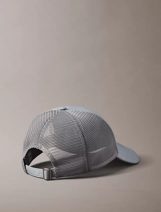 Gorra de béisbol tipo trucker con logotipo estándar Gorra de béisbol tipo trucker con logotipo estándar