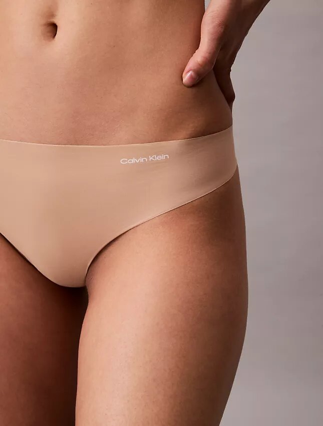 Invisibles, paquete de 3 Thongs Invisibles, paquete de 3 Thongs