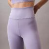 Leggings deportivos modernos de talle alto y largo 7/8 Leggings deportivos modernos de talle alto y largo 7/8