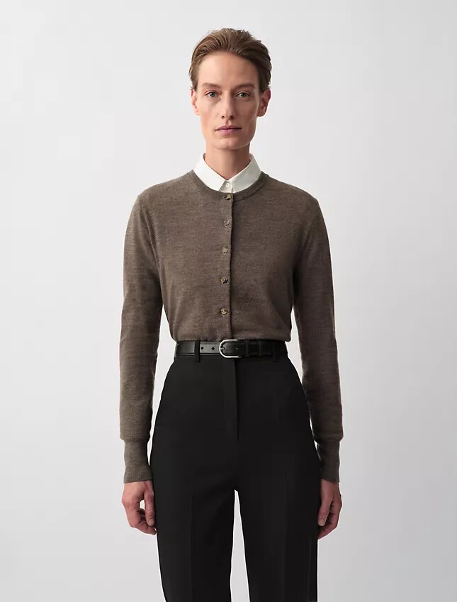 Lila Cardigan clásico Lila Cardigan clásico