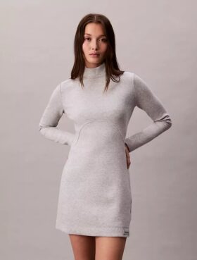 Mini vestido liso y ajustado