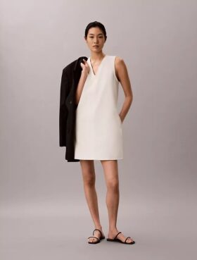 Minivestido de entrelazado con cuello en V Minivestido de entrelazado con cuello en V