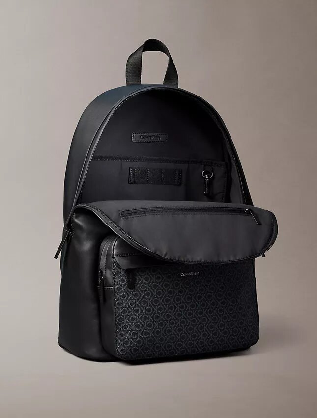Mochila con el logotipo Monogram en toda la superficie Mochila con el logotipo Monogram en toda la superficie