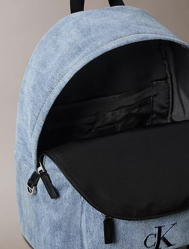 Mochila de Denim con logotipo Monogram Mochila de Denim con logotipo Monogram