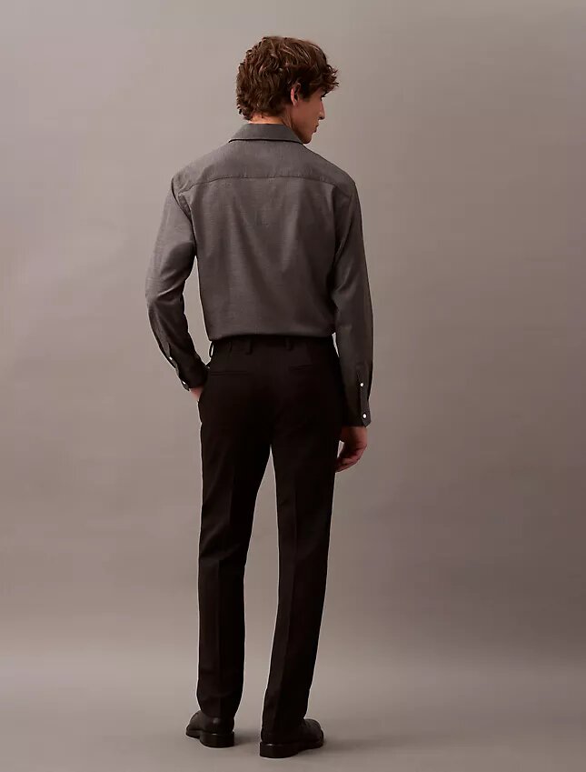 Pantalón ajustado de gabardina de lana Pantalón ajustado de gabardina de lana
