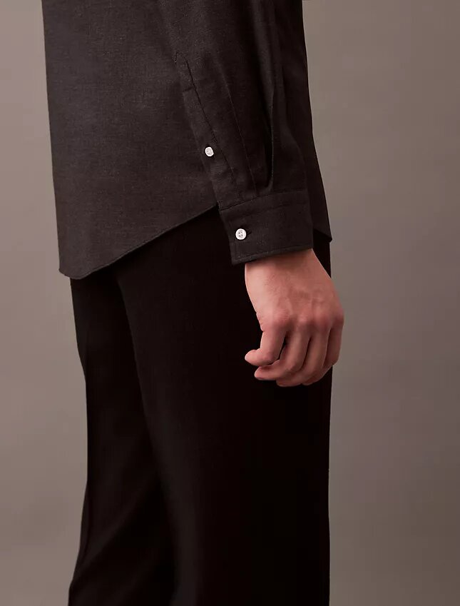 Pantalón ajustado de gabardina de lana Pantalón ajustado de gabardina de lana
