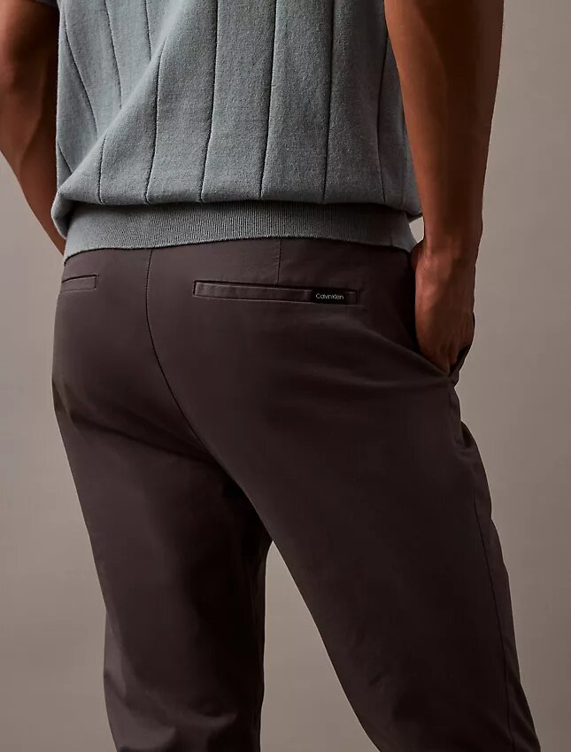 Pantalón chino de algodón elástico Pantalón chino de algodón elástico